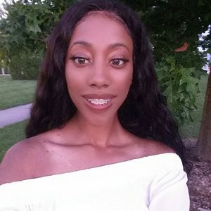 Meet your Posher, Janee